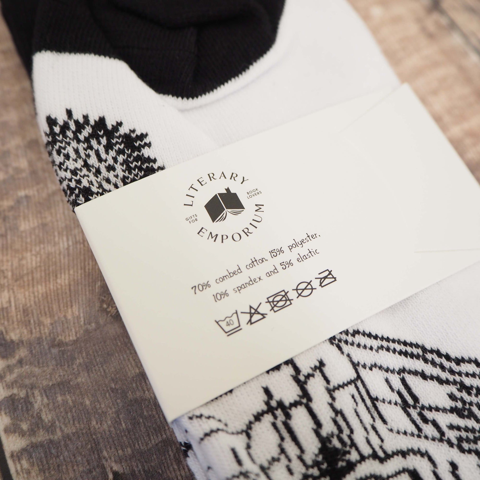 Alice in Wonderland Socks - Book Lovers Socks - Literary Emporium Ltd