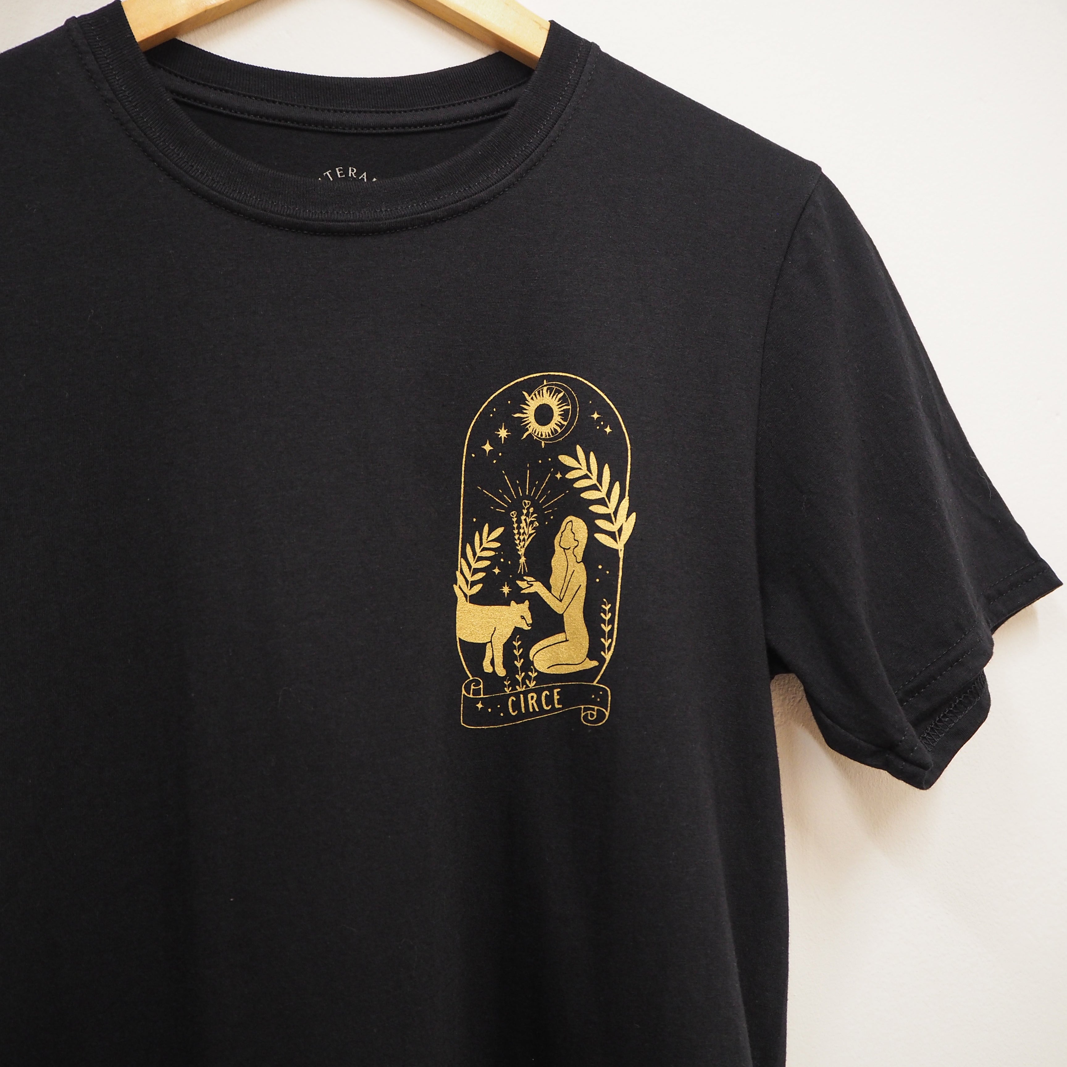 Circe T-shirt - Greek Mythology Collection