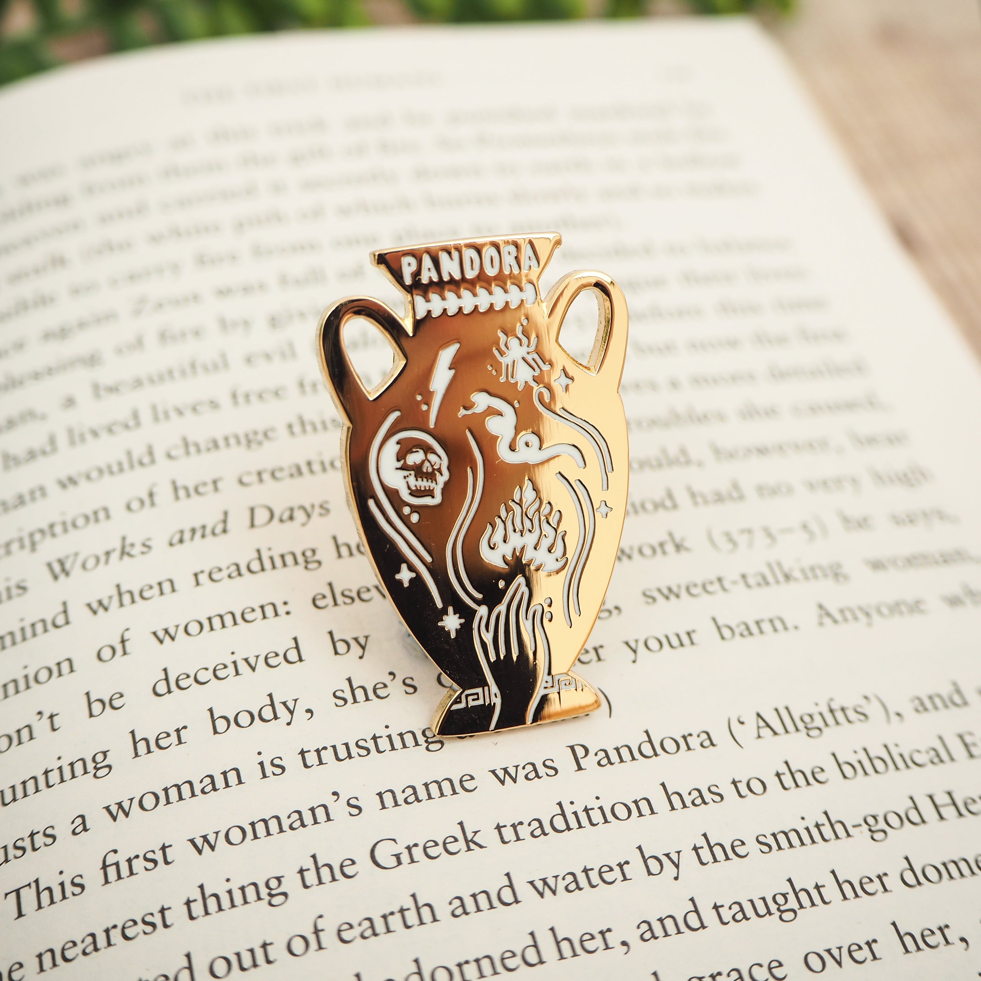 Artemis Goddess of Hunting Enamel Pin – Greek Mythology Collection