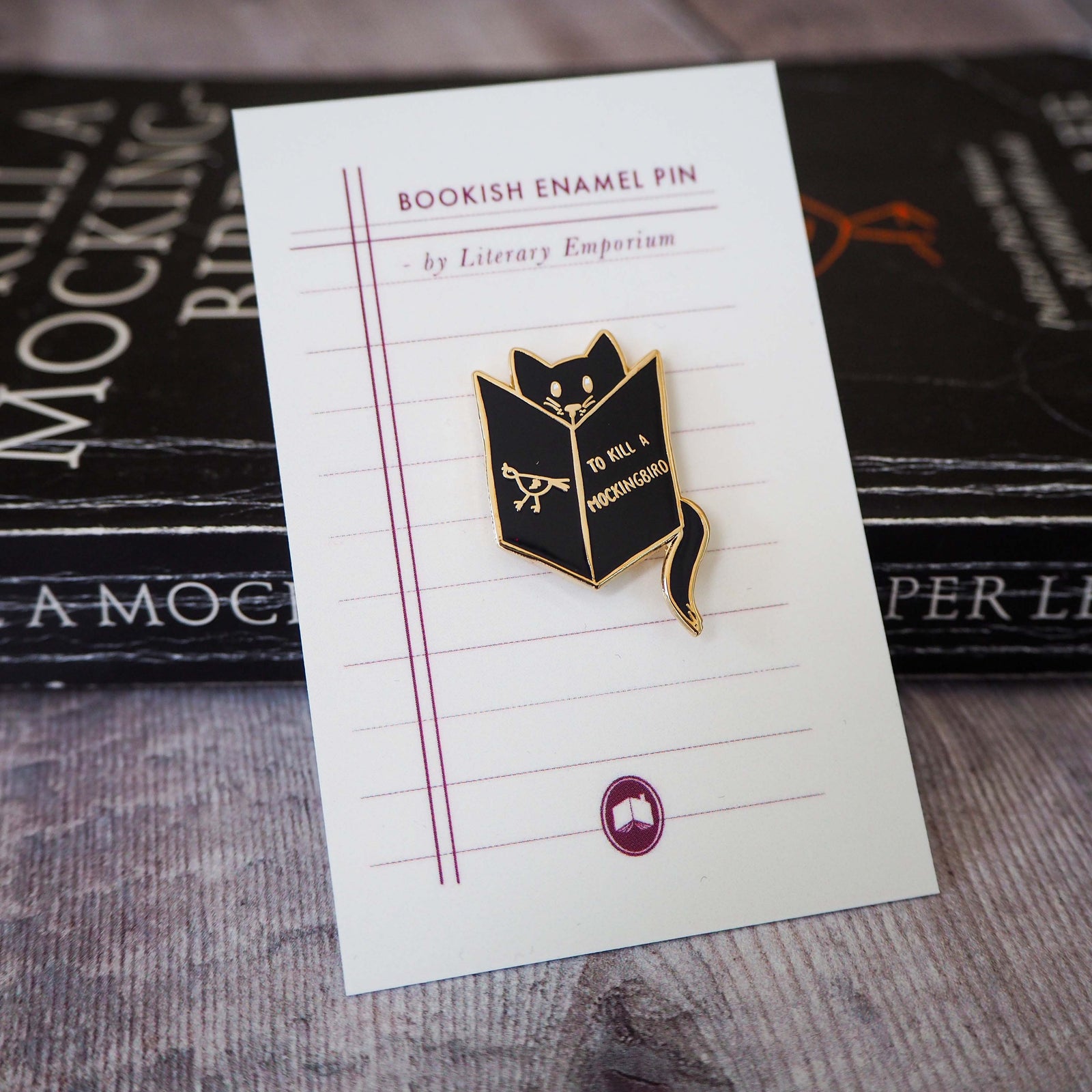 Reading Cat Enamel Pin - Literary Emporium 